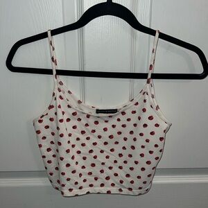 Brandy Melville cropped strawberry tank top